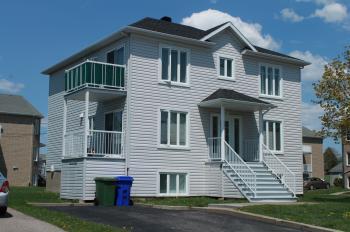 Triplexes Built for Private Investors in St-Augustin-de-Desmaures